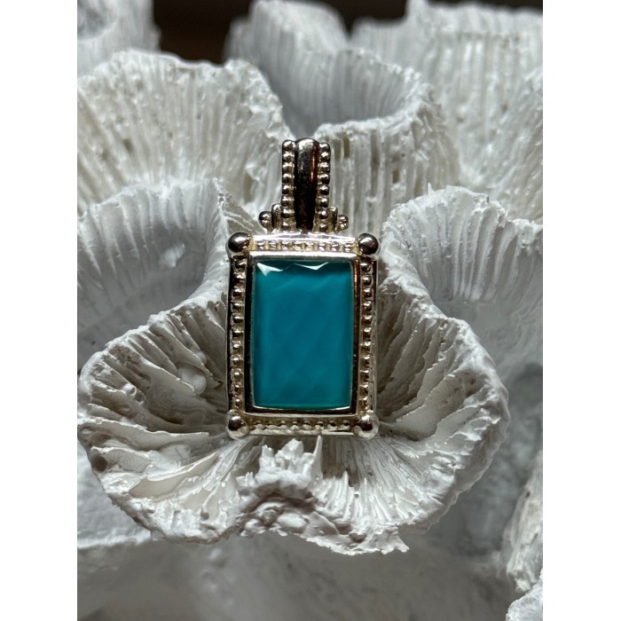 925 Sterling Silver Turquoise Pendant Length 1.3 Inch