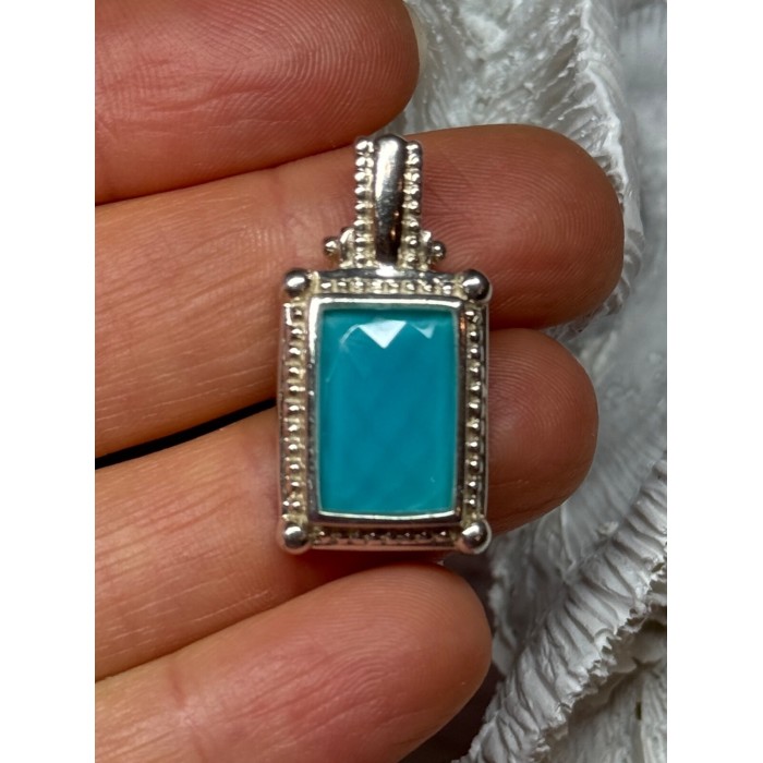 925 Sterling Silver Turquoise Pendant Length 1.3 Inch