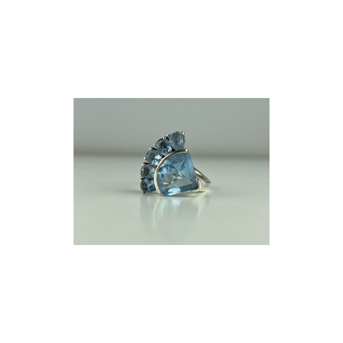 925 Sterling Silver Blue Spinel Ring Size 8