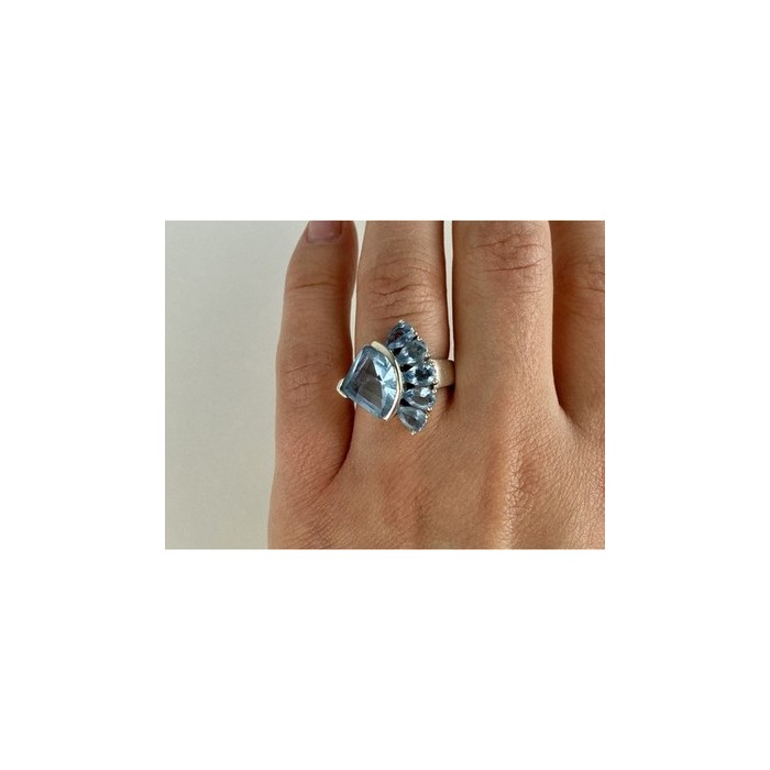 925 Sterling Silver Blue Spinel Ring Size 8