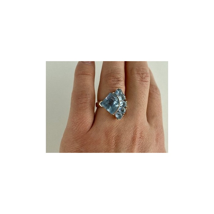 925 Sterling Silver Blue Spinel Ring Size 8