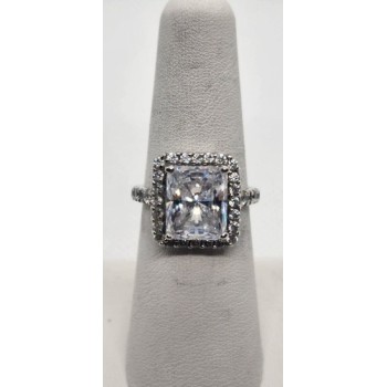 925 Sterling Silver CZ Ring Size 7