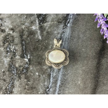 925 Sterling Silver Mother Of Pearl & Marcasites Pendant