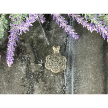 925 Sterling Silver Mother Of Pearl & Marcasites Pendant