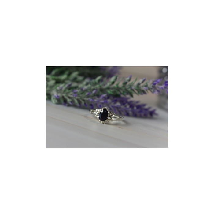 925 Sterling Silver Black Spinel Ring Size 10.25
