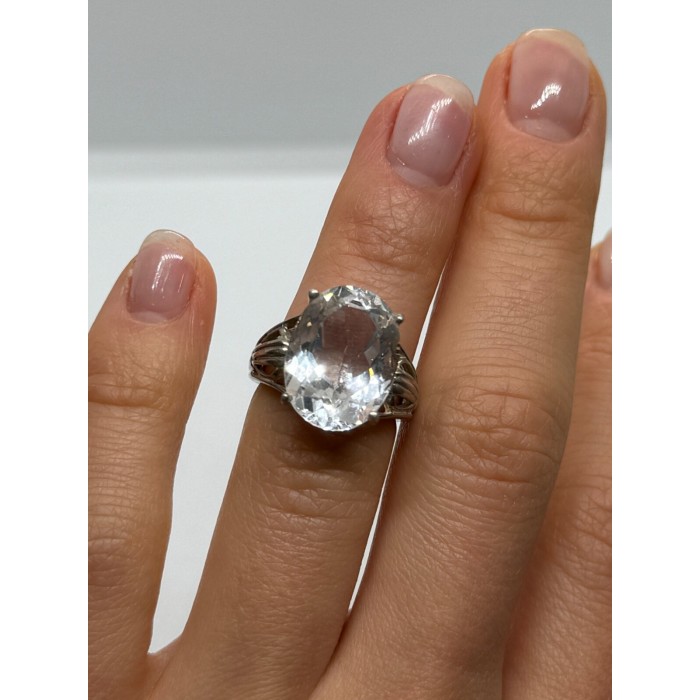 925 Sterling Silver CZ Ring Size 4