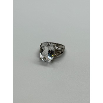 925 Sterling Silver CZ Ring Size 4