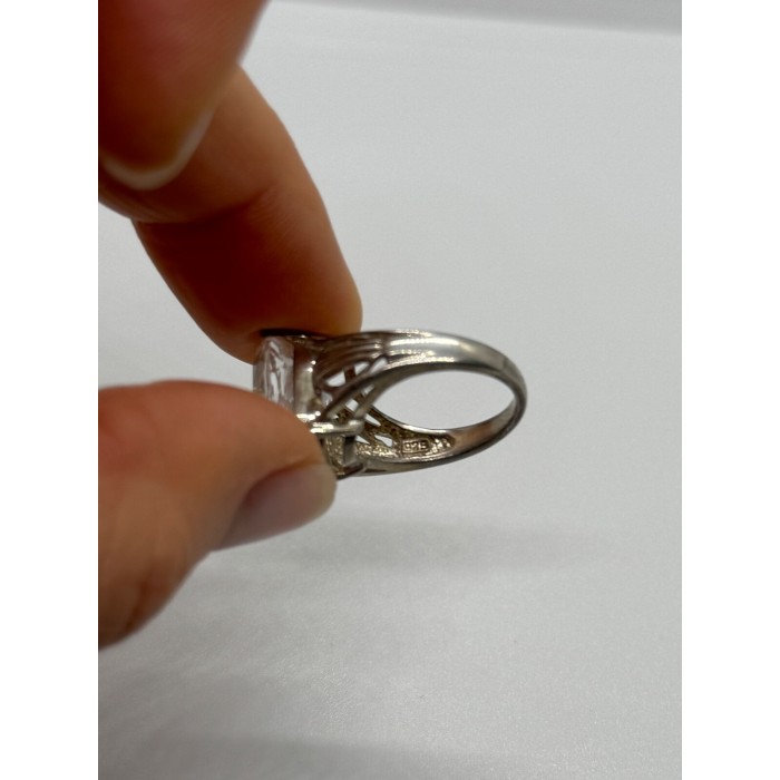 925 Sterling Silver CZ Ring Size 4