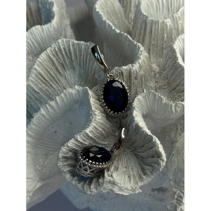 Elegant 925 Sterling Silver Sapphire Earrings Length 1.20 Inch