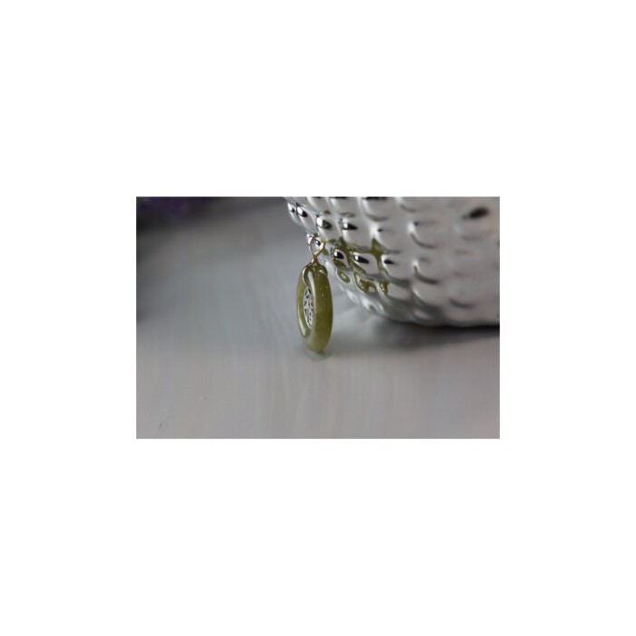 925 Sterling Silver Jadeite Pendant