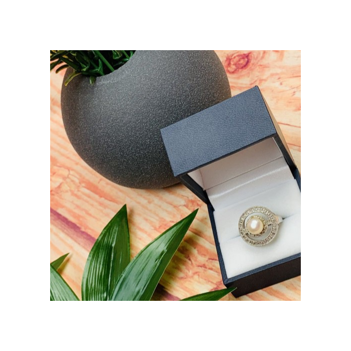 925 Sterling Silver Pearl Ring Size 8