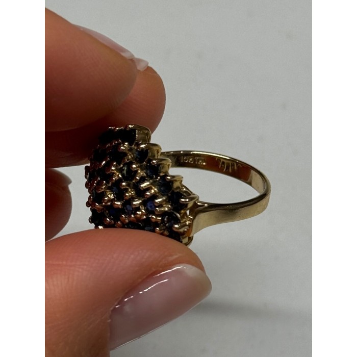 10K YELLOW GOLD RING SAPPHIRE SIZE 7