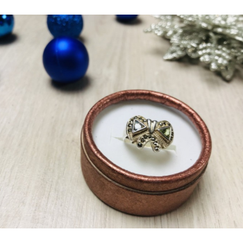 925 Sterling Silver Blue Topaz, Green Peridot & Marcasites Ring Size 6.5