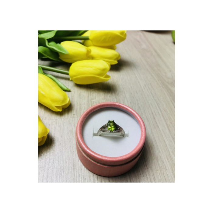 925 Sterling Silver Tsavorite Ring Size 9