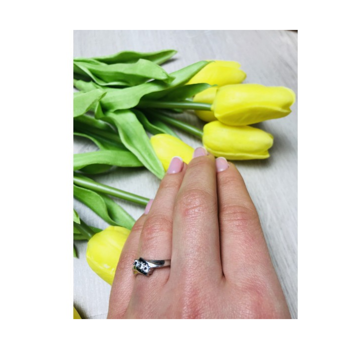 925 Sterling Silver CZ Ring Size 7