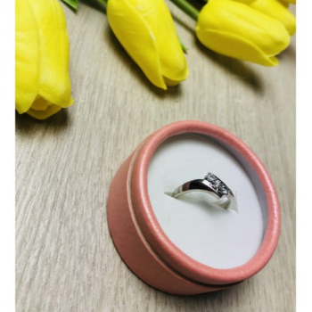 925 Sterling Silver CZ Ring Size 7