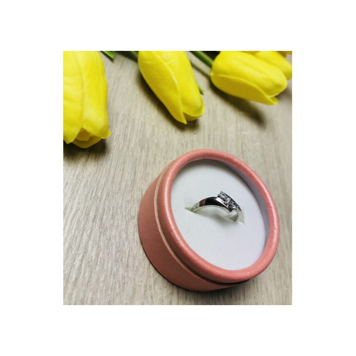 925 Sterling Silver CZ Ring Size 7