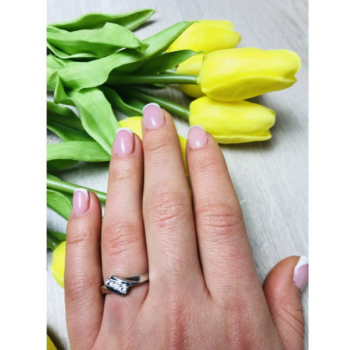 925 Sterling Silver CZ Ring Size 7