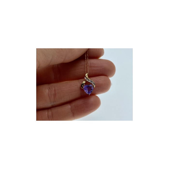 10 K YELLOW GOLD AMETHYST & DIAMOND 