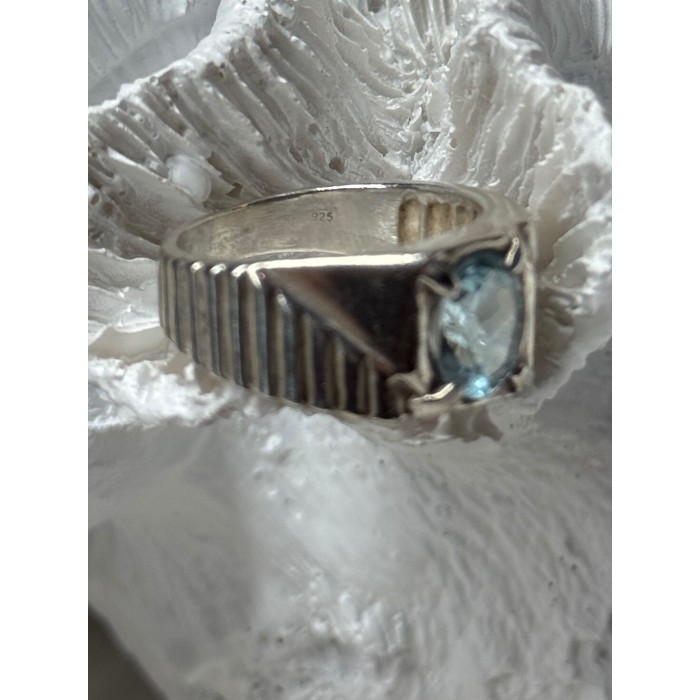 Men's 925 Sterling Silver Topaz Ring Size 8.5