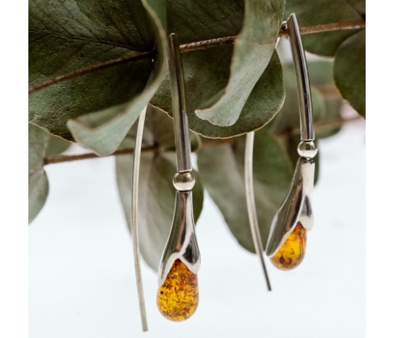 Basic jewelry that suits everyone